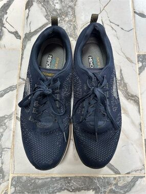 Skechers Men's Navy Knit Lace-Up Memory Foam Sneakers Size 10